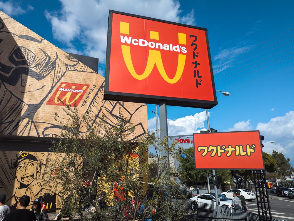 Body image for McDonald’s flipped its logo as a nod to its anime analogue