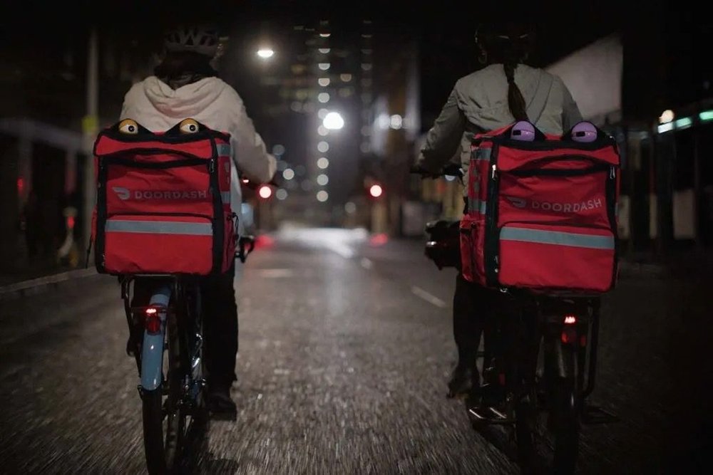 Body image for DoorDash ditches celebrity endorsements for gossiping delivery bags, creating quirky brand mascots