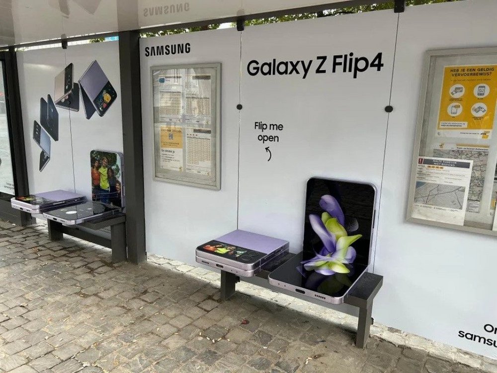 galaxy z flip 4 ad