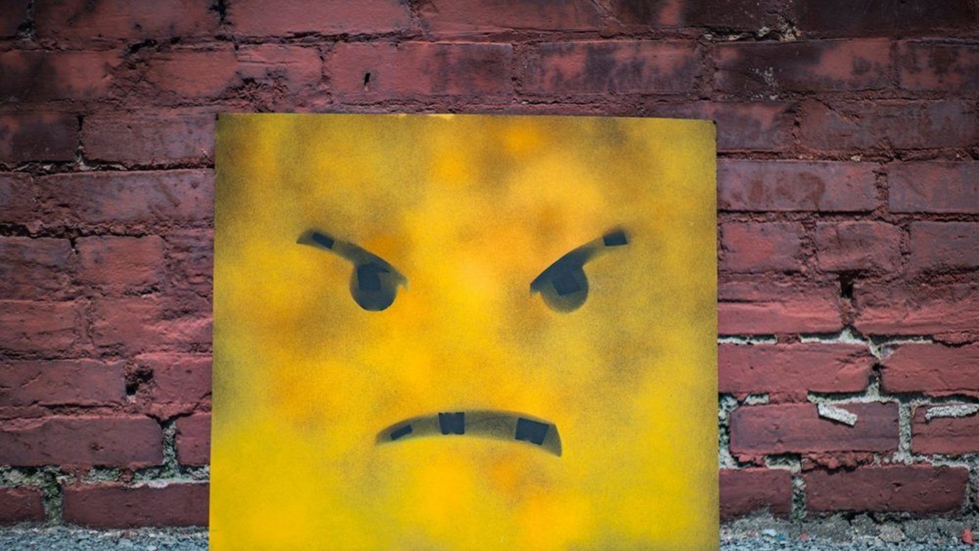 Header image for article The link between advertising and happiness