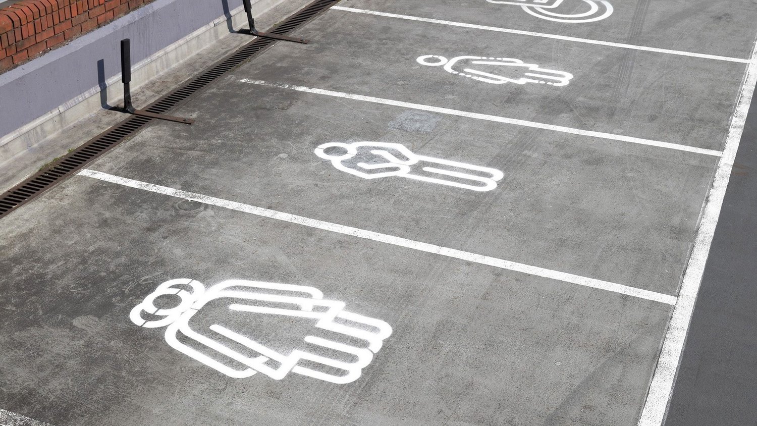 Visibility93 parking bay