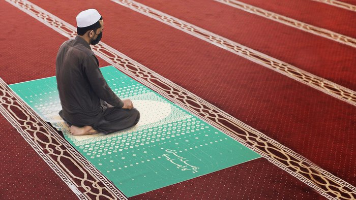 Dettol Pakistan creates pandemic prayer mat